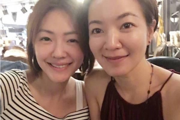 娱乐吃瓜里的阿雅是谁,娱乐吃瓜界的“瓜王”揭秘